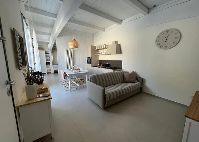 Tra Cielo E Mare * Cesenatico