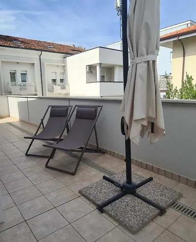 Tra Cielo E Mare * Cesenatico