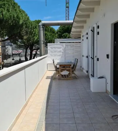 Tra Cielo E Mare * Cesenatico