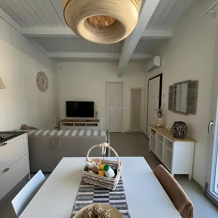 Tra Cielo E Mare Cesenatico