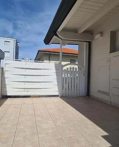 Tra Cielo E Mare Cesenatico